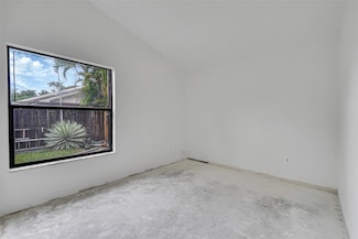 3360 E Point Dr, Hollywood, FL 33026