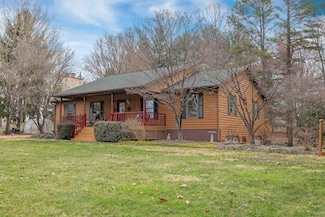 417 Coffman Rd, Weyers Cave, VA 24486