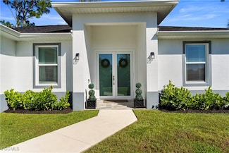 3764 Kemper St, Fort Myers, FL 33905