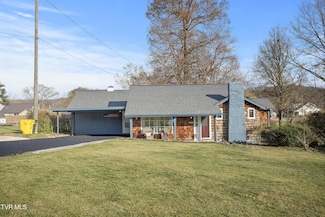 4245 Maplewood St, Kingsport, TN 37660