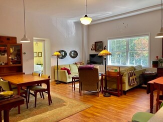 48 Phillips Rd Unit 24, Holden, MA 01520