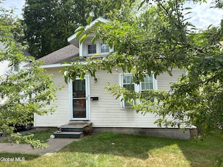 616 Kenwood Ave, Delmar, NY 12054