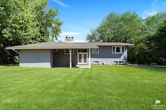 9306 Blue Ridge Rd, Manhattan, KS 66503