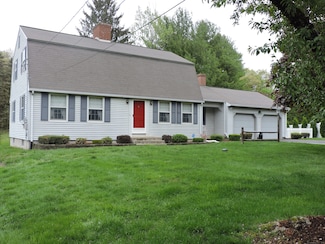 17 Broadbrook Rd, Broad Brook, CT 06016