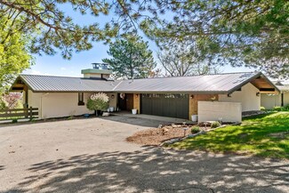 2731 Huckleberry Dr, Great Falls, MT 59404