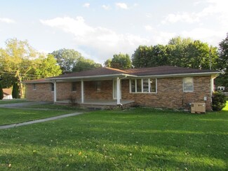 482 Old Grove Rd, Beckley, WV 25801