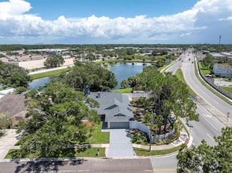 7001 Hollowell Dr, Tampa, FL 33634