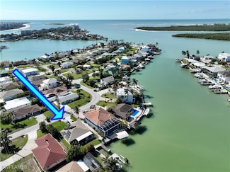 105 Jamaica Dr, Naples, FL 34113