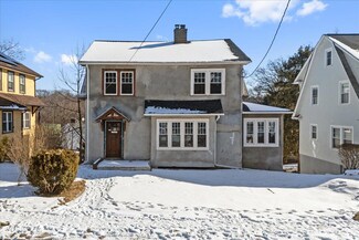 18 Lefferts Rd, Yonkers, NY 10705