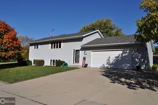 609 Alta Vista Dr Unit 2, Carroll, IA 51401