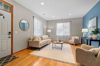19641 Escalade Way Unit 1001, Farmington, MN 55024
