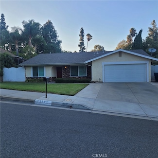 11251 Sweetwater Dr, Riverside, CA 92505