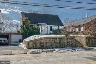 76 E Kings Hwy, Mount Ephraim, NJ 08059