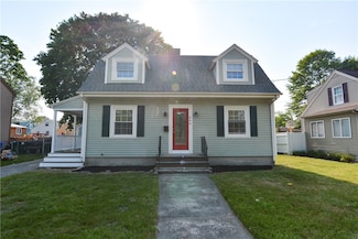 446 Newport Ave, Pawtucket, RI 02861