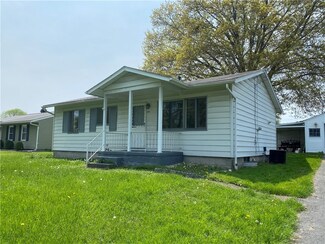 241 Thornhill Dr, New Castle, PA 16101