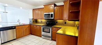 15436 SW 112th Place, Miami, FL 33157