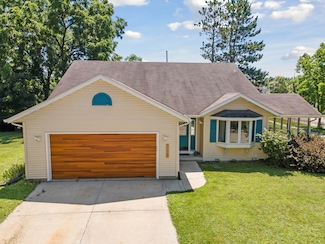 6097 Pinion Pine Way, Fitchburg, WI 53719