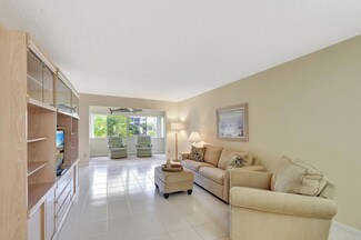 3178 Via Poinciana Unit 2160, Lake Worth, FL 33467