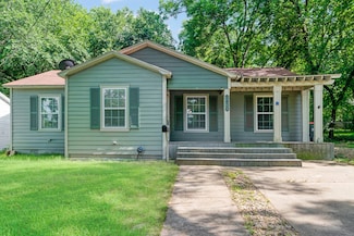 2430 Culbertson St, Paris, TX 75460