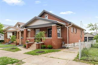 6927 Lansdowne Ave, Saint Louis, MO 63109
