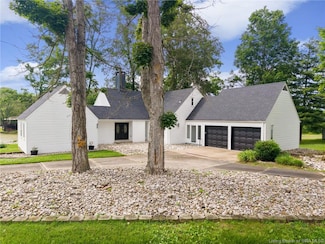 8509 Dillon Rd, Charlestown, IN 47111