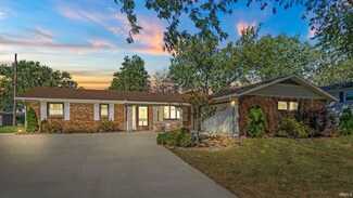 6625 Kirkdale Dr, Fort Wayne, IN 46815