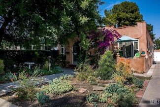 512 N Harper Ave, Los Angeles, CA 90048