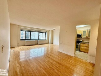 1441 3rd Ave Unit 11C, New York, NY 10028
