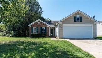 6209 Foster Brook Dr, Charlotte, NC 28216