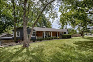 5123 Rainbow Blvd, Mission Woods, KS 66205