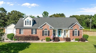 2371 Solomons Pass, Hope Mills, NC 28348