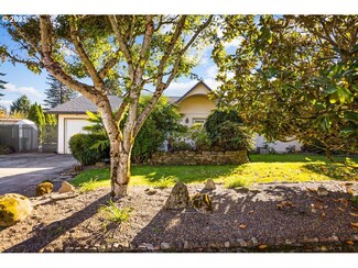 8001 NE 27th St, Vancouver, WA 98662