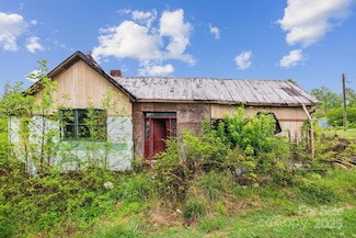 173 Ridley St, Marion, NC 28752