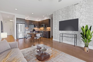 222 West Ave Unit 1412, Austin, TX 78701