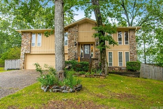 3311 Hazy Ridge Ct, Little Rock, AR 72227