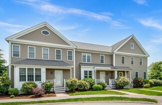 26 Cortland Dr Unit 71, Stow, MA 01775
