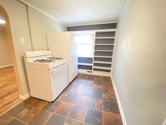 311 O St, Bedford, IN 47421