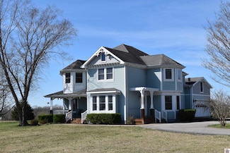 344 Camelot Dr, Cadiz, KY 42211