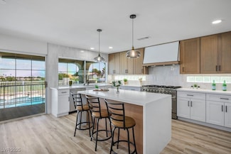 2412 Eagleridge Dr, Henderson, NV 89074