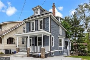 320 Crown St, Morrisville, PA 19067