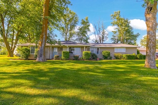 6774 Missouri 151, Centralia, MO 65240
