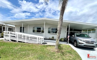 935 Siesta Dr, Ellenton, FL 34222