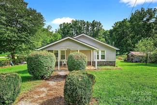 341 Mashburn Branch Rd, Old Fort, NC 28762