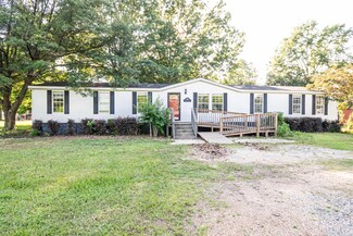 106 S Bodcaw Ave, Taylor, AR 71861