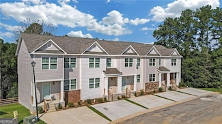 2836 Laurel Ridge Cir, East Point, GA 30344