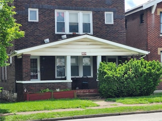 6074 Arsenal St, Saint Louis, MO 63139