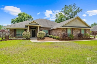 728 Edinburgh Ave, Foley, AL 36535