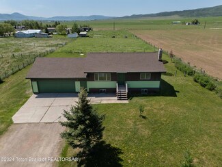 55 S 2nd St, Auburn, WY 83111