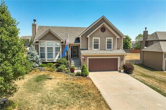 19492 W 209th Terrace, Spring Hill, KS 66083