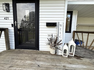 421 9th Ave, Madison, MN 56256